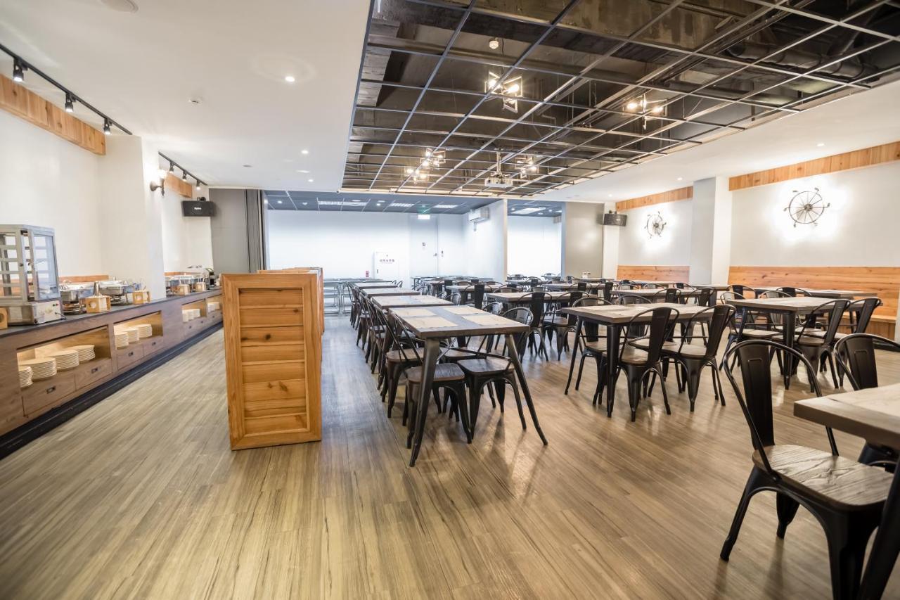 Traveller Inn Tiehua Cultural And Creative Hotel Taitung Екстериор снимка